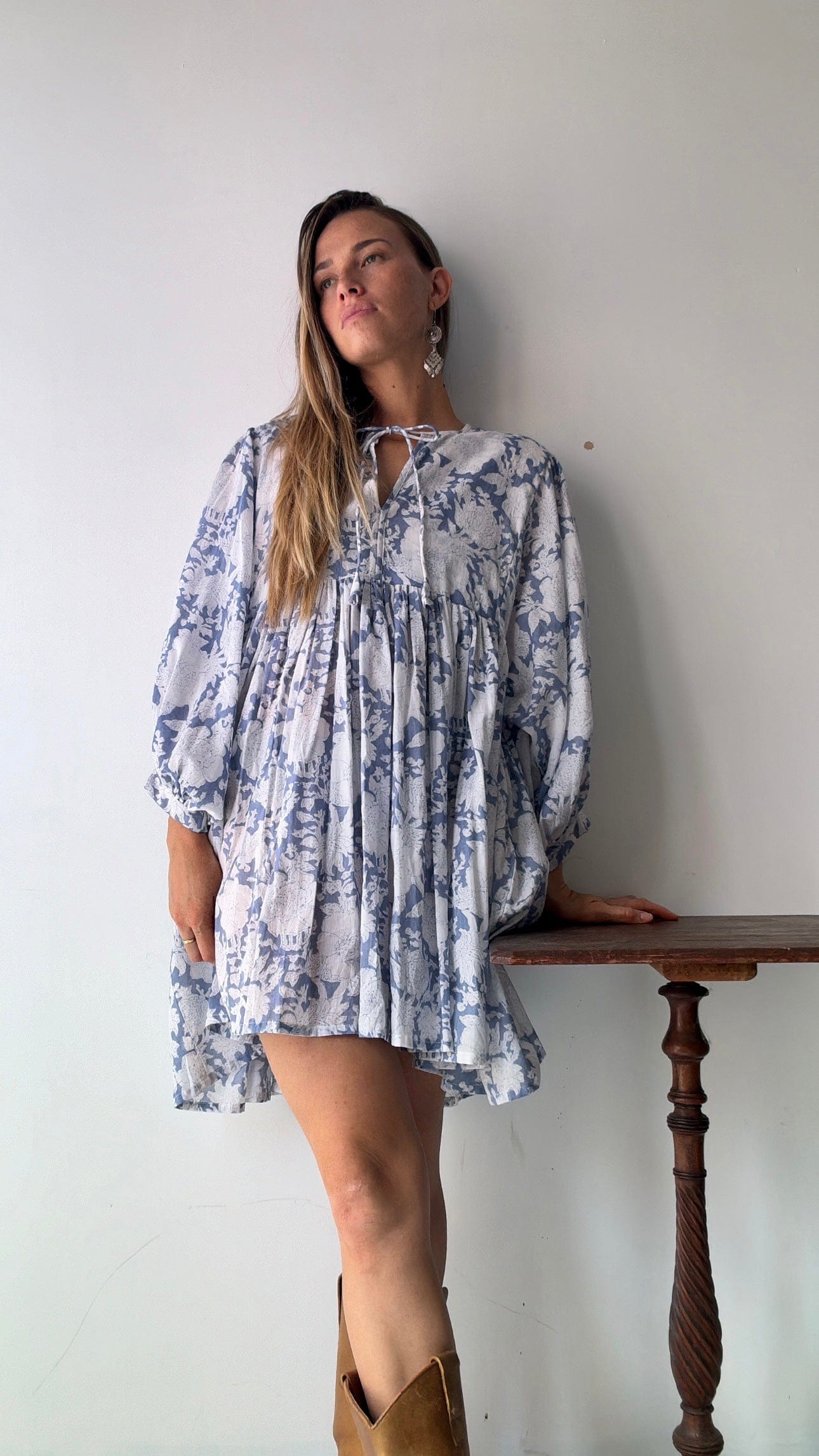 Sistergolden Apparel & Accessories Luce Short Lantern Sleeve Dress