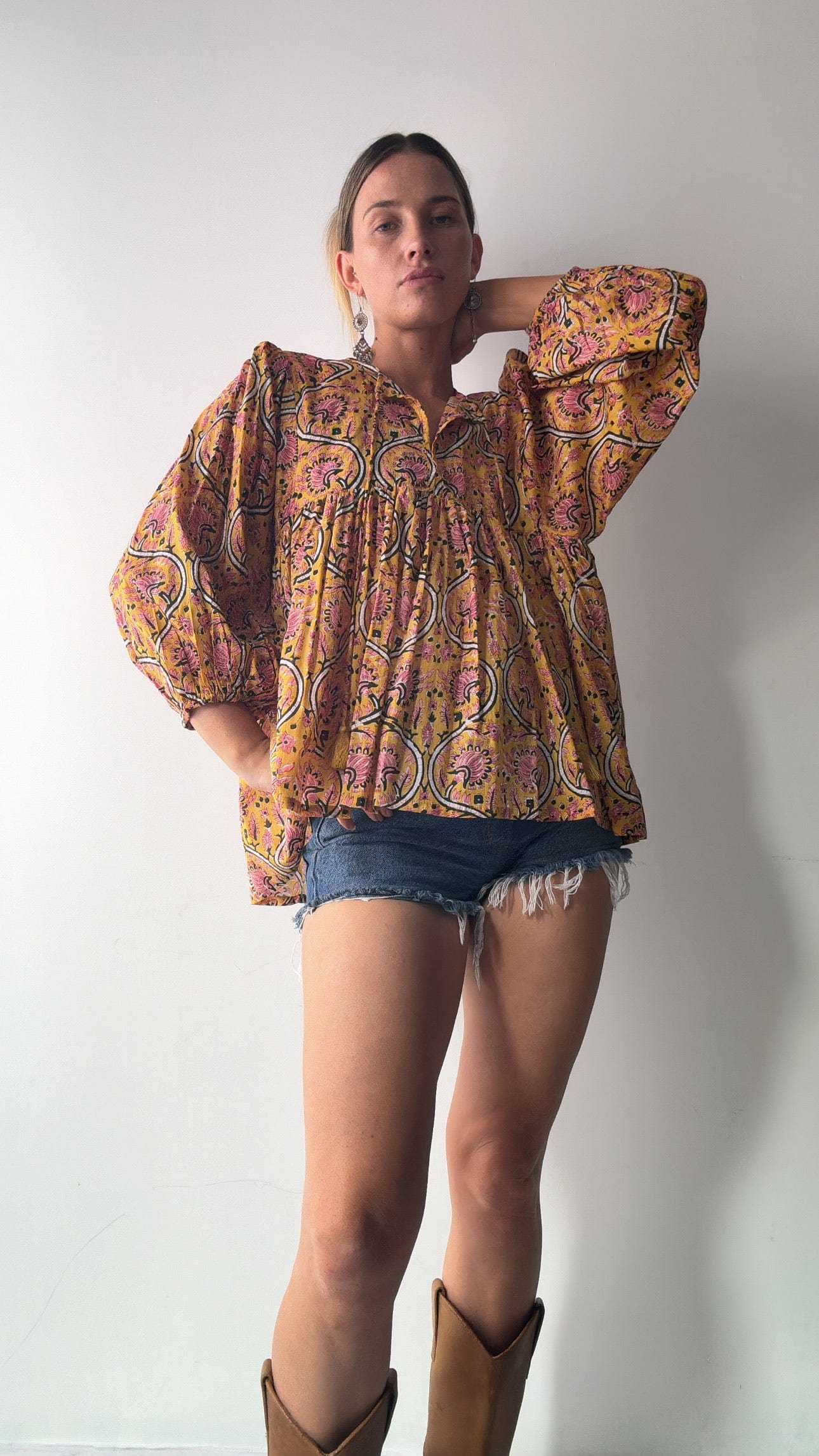 Sistergolden Apparel & Accessories Ros Lantern Sleeve Blouse