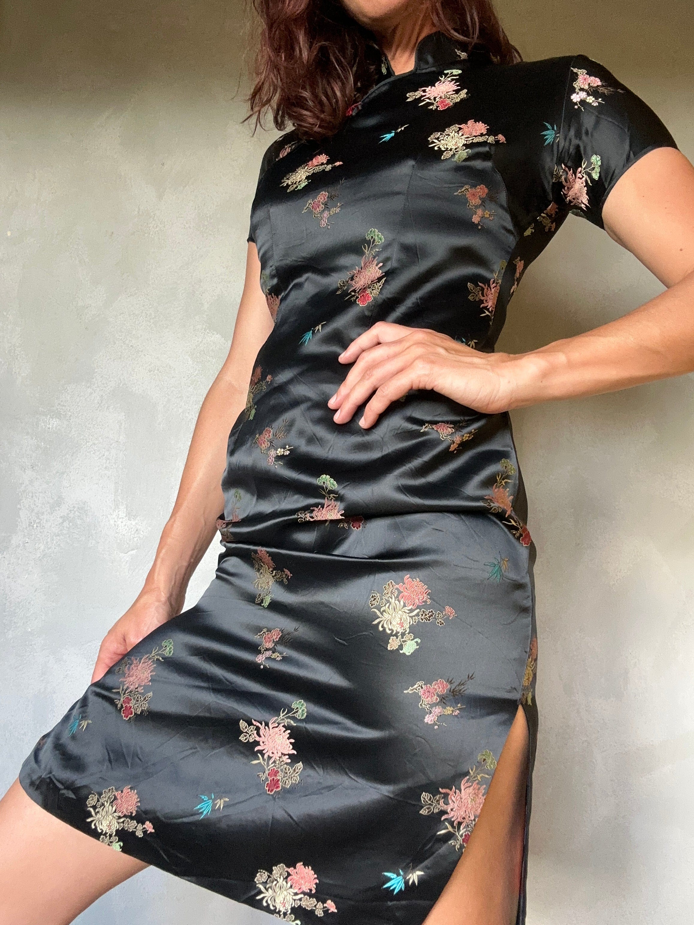 SisterGolden Cheongsam Ebony Lotus Cheongsam