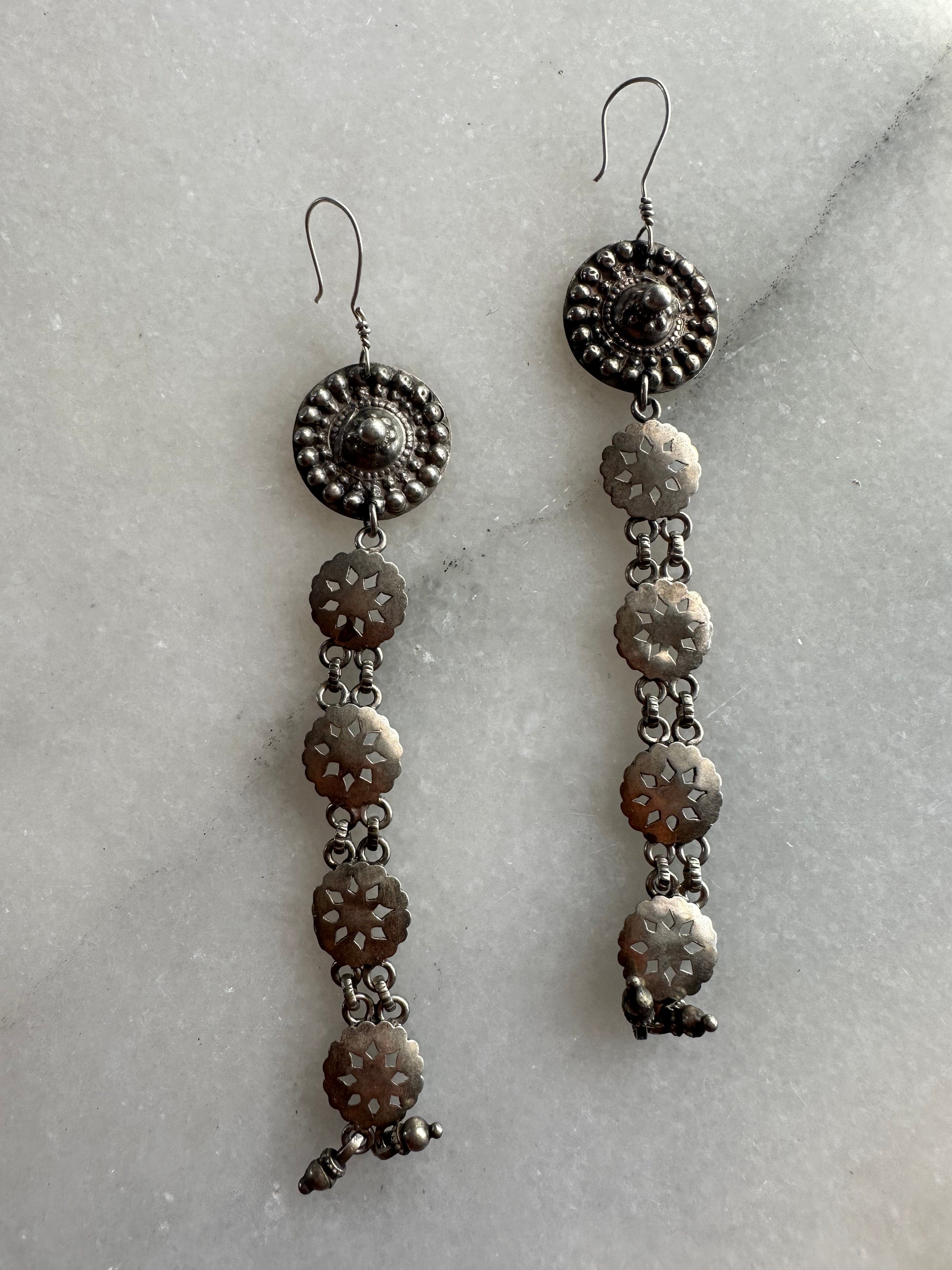 Sistergolden Saraswati Silver handmade earrings